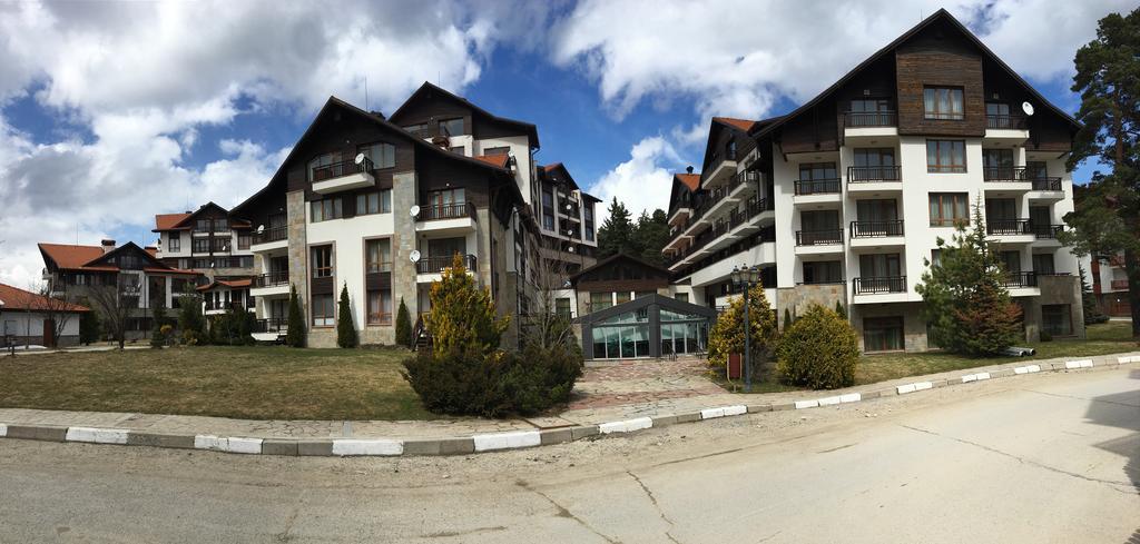 Semiramida Gardens Apartment Samokov Bagian luar foto