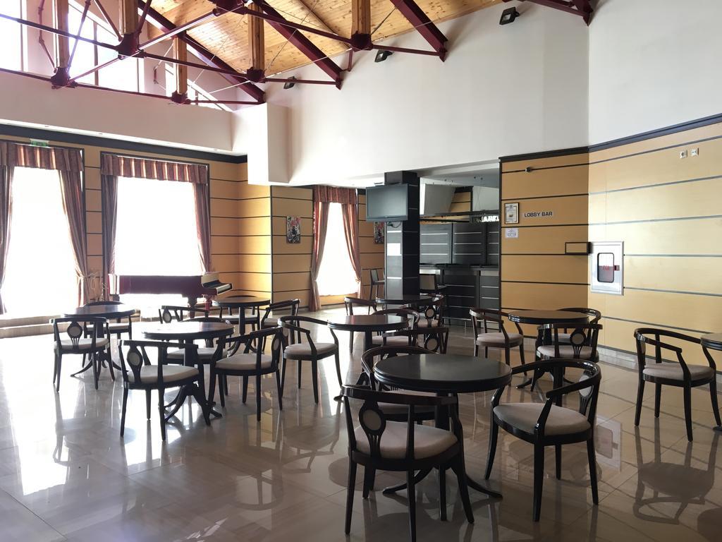 Semiramida Gardens Apartment Samokov Bagian luar foto