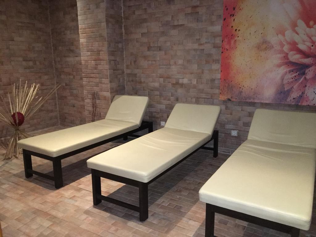 Semiramida Gardens Apartment Samokov Bagian luar foto